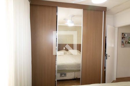 Casa à venda com 80m², 2 quartos e 2 vagas Casa à venda com 80m², 2 quartos e 2 vagasQuarto 2