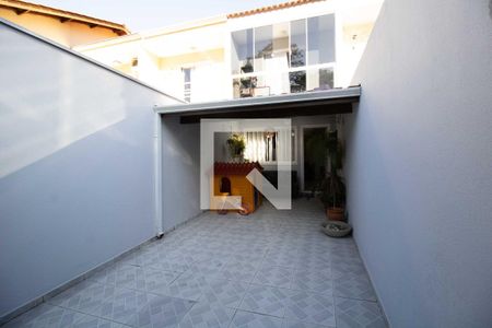 Casa à venda com 80m², 2 quartos e 2 vagas Casa à venda com 80m², 2 quartos e 2 vagasGaragem