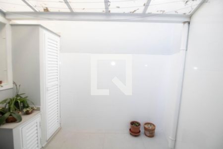 Casa à venda com 80m², 2 quartos e 2 vagas Casa à venda com 80m², 2 quartos e 2 vagasÁrea de Serviço