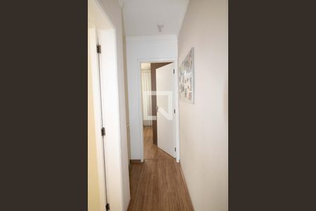 Casa à venda com 80m², 2 quartos e 2 vagas Casa à venda com 80m², 2 quartos e 2 vagasCorredor