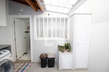 Casa à venda com 80m², 2 quartos e 2 vagas Casa à venda com 80m², 2 quartos e 2 vagasÁrea de Serviço