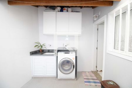 Casa à venda com 80m², 2 quartos e 2 vagas Casa à venda com 80m², 2 quartos e 2 vagasÁrea de Serviço