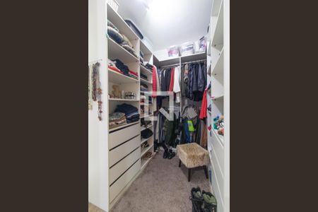 Casa de condomínio para alugar com 230m², 3 quartos e 2 vagasQuarto 1