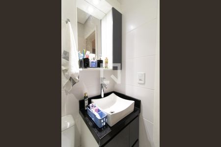 Casa de condomínio para alugar com 230m², 3 quartos e 2 vagasBanheiro do Quarto 3