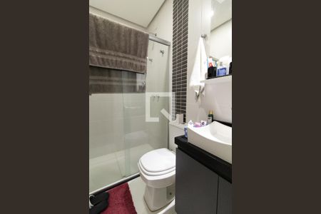 Casa de condomínio para alugar com 230m², 3 quartos e 2 vagasBanheiro do Quarto 3