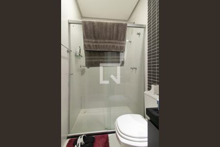 Casa de condomínio para alugar com 230m², 3 quartos e 2 vagasBanheiro do Quarto 3