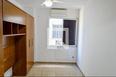 Apartamento à venda com 60m², 2 quartos e 1 vaga Apartamento à venda com 60m², 2 quartos e 1 vagaSuíte