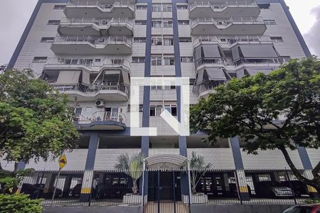 Apartamento à venda com 60m², 2 quartos e 1 vaga Apartamento à venda com 60m², 2 quartos e 1 vagaFachada