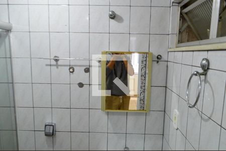 Apartamento à venda com 60m², 2 quartos e 1 vaga Apartamento à venda com 60m², 2 quartos e 1 vagaBanheiro