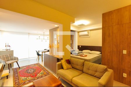 Sala de kitnet/studio para alugar com 1 quarto, 50m² em Pinheiros, São Paulo