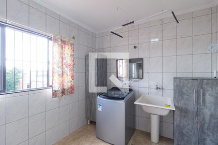 Casa à venda com 300m², 4 quartos e 9 vagas Casa à venda com 300m², 4 quartos e 9 vagasÁrea de serviço