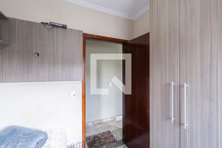 Casa à venda com 300m², 4 quartos e 9 vagas Casa à venda com 300m², 4 quartos e 9 vagasQuarto 2