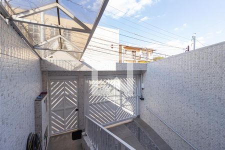 Casa à venda com 300m², 4 quartos e 9 vagas Casa à venda com 300m², 4 quartos e 9 vagasHall de entrada
