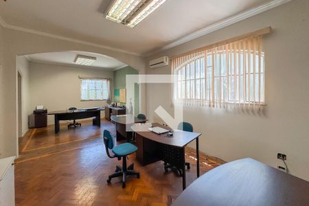 Sala 1 de casa à venda com 6 quartos, 320m² em Ipiranga, São Paulo