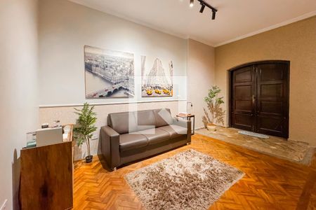 Casa à venda com 320m², 6 quartos e 7 vagasSala 2