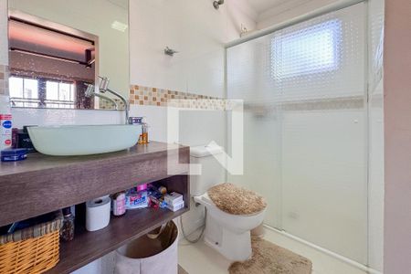 Casa à venda com 320m², 6 quartos e 7 vagasBanheiro da Suíte Master