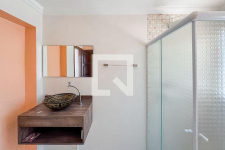 Casa à venda com 320m², 6 quartos e 7 vagasBanheiro Social