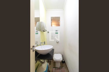 Casa à venda com 100m², 3 quartos e sem vaga Casa à venda com 100m², 3 quartos e sem vagaLavabo