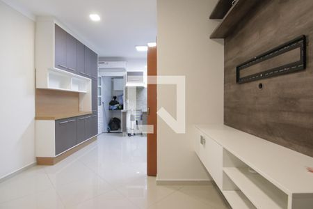 Sala de casa de condomínio à venda com 3 quartos, 105m² em Vila Salete, São Paulo
