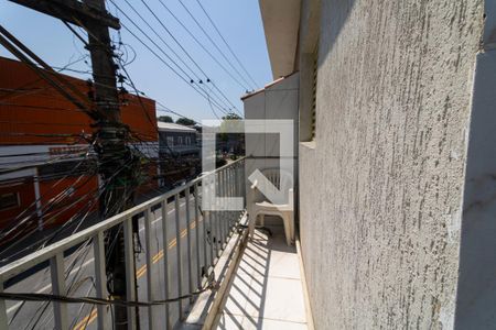 Casa para alugar com 59m², 2 quartos e sem vagaVaranda