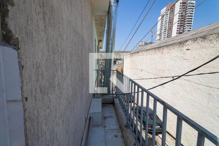 Casa para alugar com 59m², 2 quartos e sem vagaVaranda