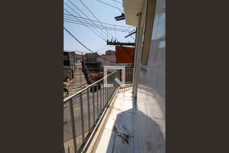 Casa para alugar com 59m², 2 quartos e sem vagaVaranda