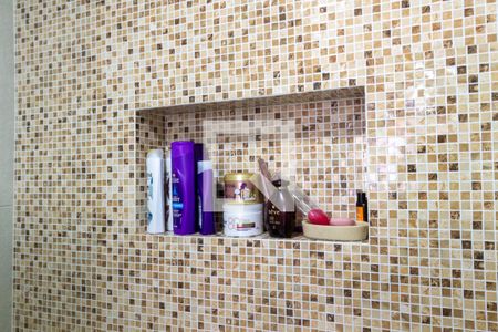 Apartamento à venda com 50m², 2 quartos e 1 vagaDetalhe do banheiro