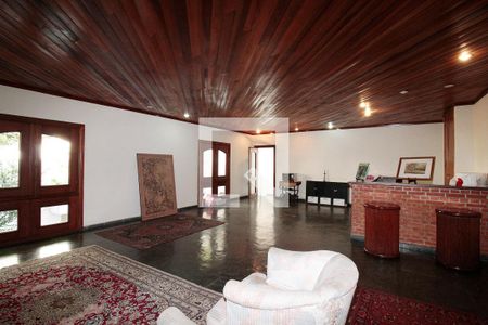 Casa para alugar com 400m², 4 quartos e 5 vagasSalão de Festas