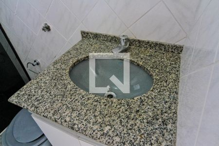 Casa à venda com 300m², 3 quartos e 2 vagasBanheiro