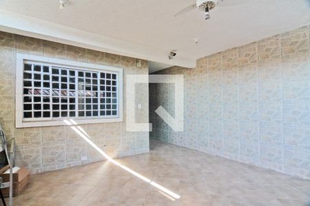 Casa à venda com 300m², 3 quartos e 2 vagasÁrea externa