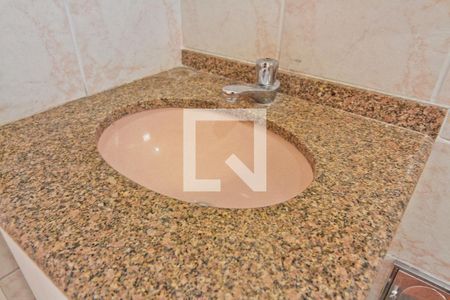 Casa à venda com 300m², 3 quartos e 2 vagasBanheiro da Suíte