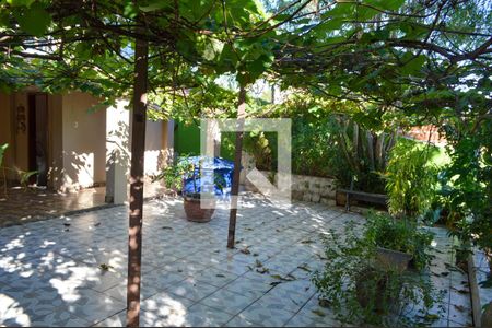 Casa à venda com 100m², 4 quartos e 2 vagasPomar