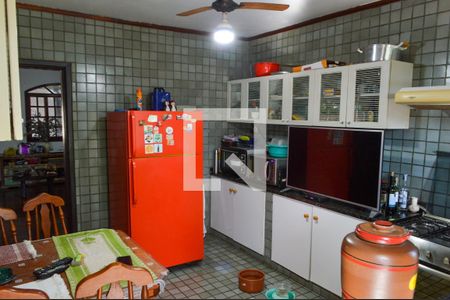 Casa à venda com 100m², 4 quartos e 2 vagasCozinha