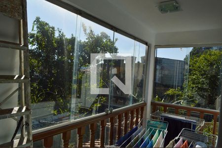 Casa à venda com 100m², 4 quartos e 2 vagasVaranda 1