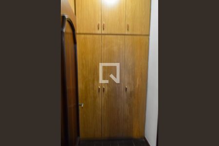 Casa à venda com 100m², 4 quartos e 2 vagasCloset da Suíte 2