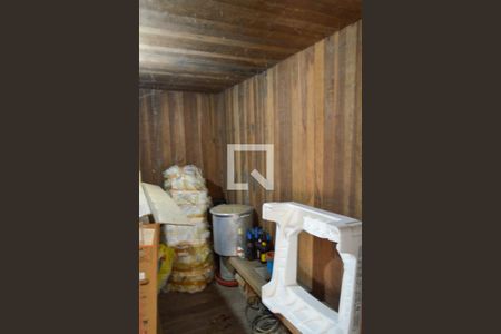 Casa à venda com 100m², 4 quartos e 2 vagasSuíte 