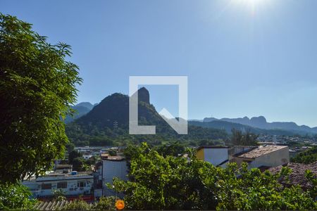 Casa à venda com 100m², 4 quartos e 2 vagasVista da Varanda 