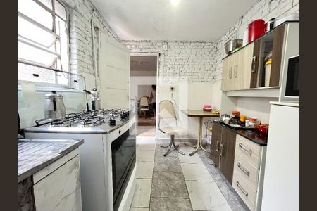 Casa à venda com 125m², 2 quartos e 1 vagaCozinha 