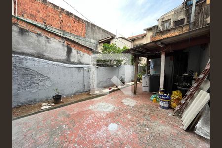 Casa à venda com 125m², 2 quartos e 1 vagaQuintal