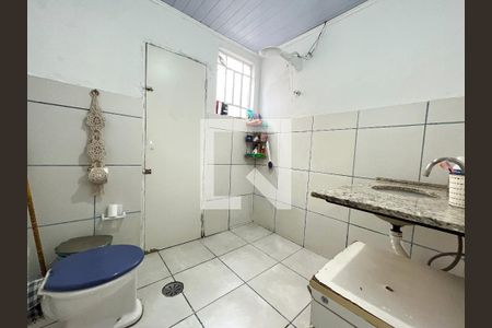 Casa à venda com 125m², 2 quartos e 1 vagaBanheiro 