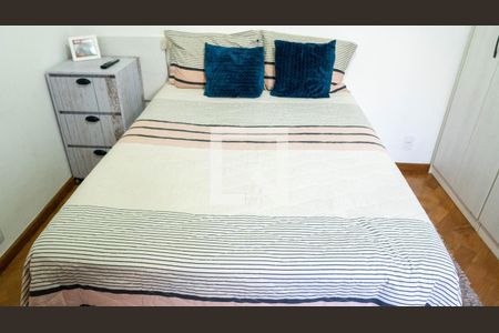 Casa à venda com 194m², 4 quartos e 3 vagasQuarto 2