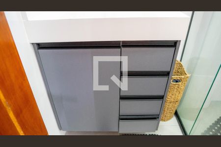 Casa à venda com 194m², 4 quartos e 3 vagasBanheiro