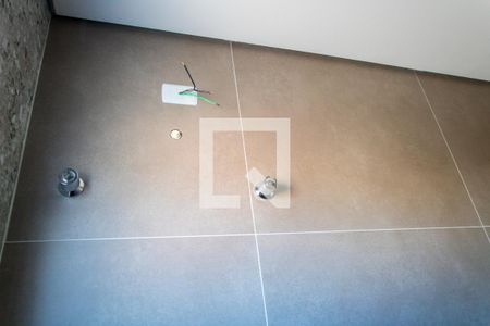 Apartamento à venda com 106m², 2 quartos e 1 vagaBanheiro do quarto 1