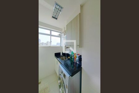 Apartamento para alugar com 62m², 2 quartos e 1 vagaÁrea de Serviço