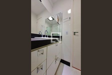 Apartamento para alugar com 62m², 2 quartos e 1 vagaBanheiro Social