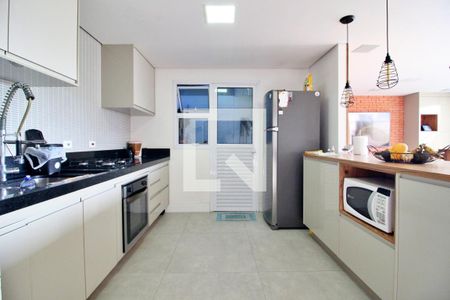 Apartamento à venda com 150m², 3 quartos e 2 vagasCozinha