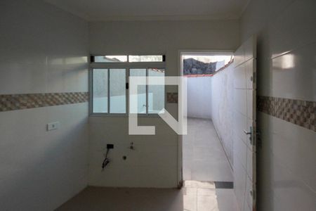 Casa à venda com 150m², 3 quartos e 4 vagas Casa à venda com 150m², 3 quartos e 4 vagasCozinha