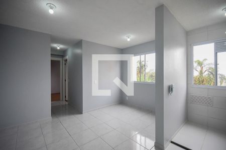 Sala de apartamento para alugar com 2 quartos, 42m² em Parque Reboucas, São Paulo