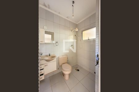 Casa à venda com 300m², 4 quartos e 3 vagas Casa à venda com 300m², 4 quartos e 3 vagasEdícula