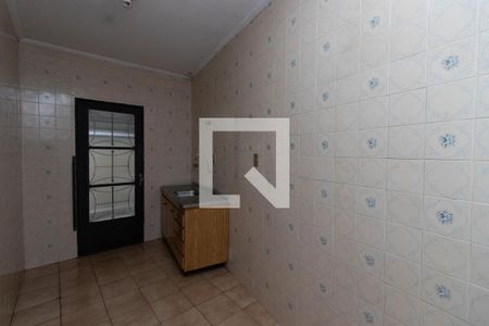 Casa à venda com 115m², 6 quartos e 1 vaga Casa à venda com 115m², 6 quartos e 1 vagaCozinha